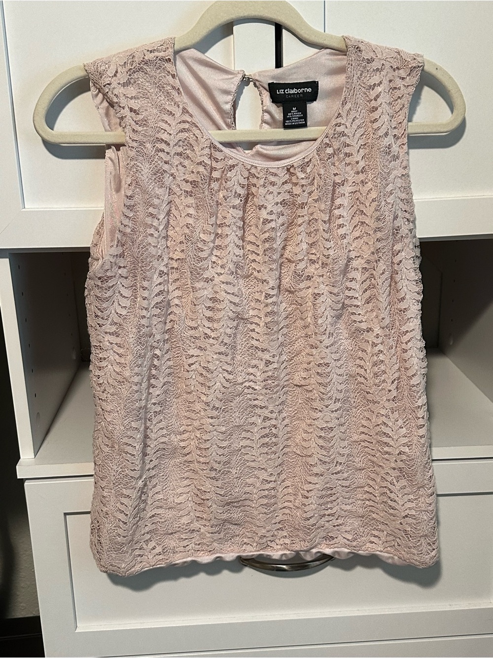 Liz Claiborne Blush Pink Lace Sleeveless Blouse Keyhole Back Size Medium